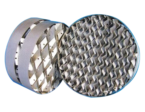 <b>我廠(chǎng)在上?；ぱ芯吭褐笇?，專(zhuān)業(yè)生產(chǎn)新型高效波紋規整填料及散堆填料，可采用不銹鋼、銅 、鋁、純鈦、鉬五鈦、等材質(zhì)制作。在香料、農藥、精細化工、石油化工等領(lǐng)域得到廣泛</b>