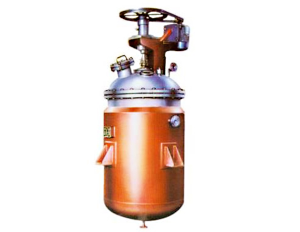 <b>我廠(chǎng)生產(chǎn)的 種子罐 有碳鋼制、不銹鋼制兩種。主要用于生化發(fā)酵生產(chǎn)，如生產(chǎn)味精、檸檬酸、酶制劑、甘油、制藥、食品等行業(yè)。規格參數見(jiàn)下表。 注：冷卻加熱形式有夾套式、內盤(pán)</b>